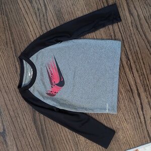 Nike Long Sleeve Boys Shirt
